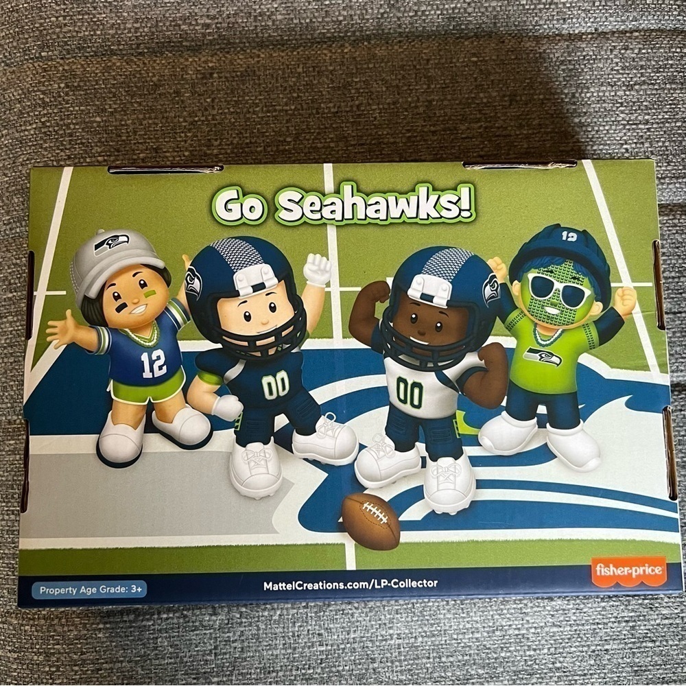 Fisher-Price Little People Seattle Seahawks collectible set- New in box! - Picture 4 of 12